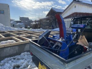 仕事ないです。だから看板。